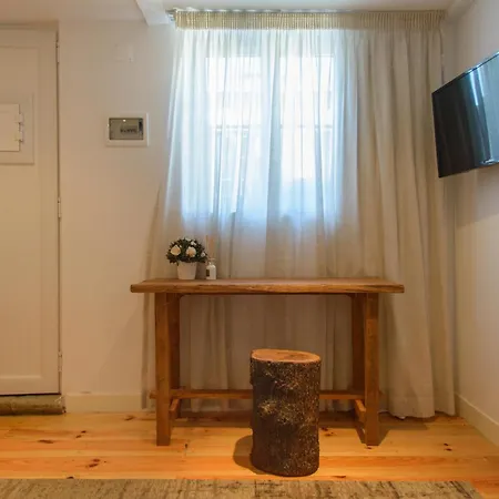 The Rooftop Couette-café